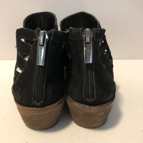 Vince Camuto Black suede perforated booties, 8M - Picture 3 of 8